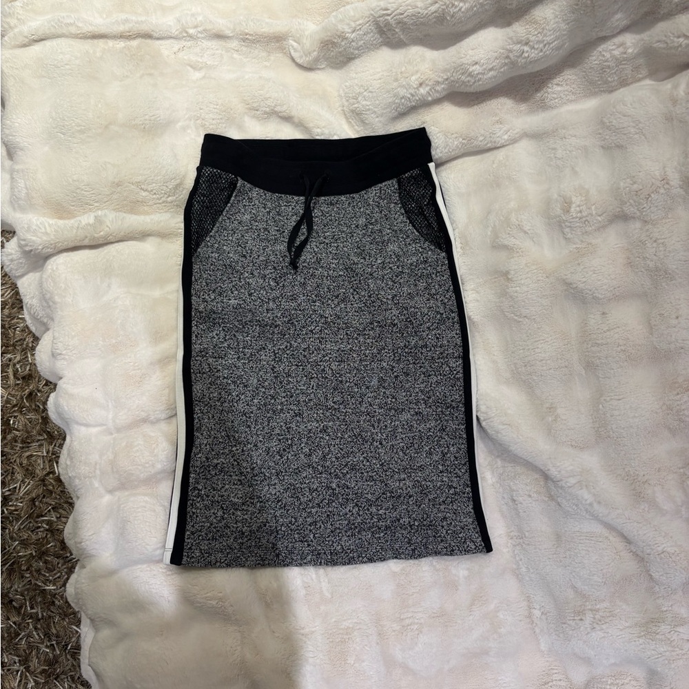 Elegant Black and Gray Women's Pencil Skirt 35$